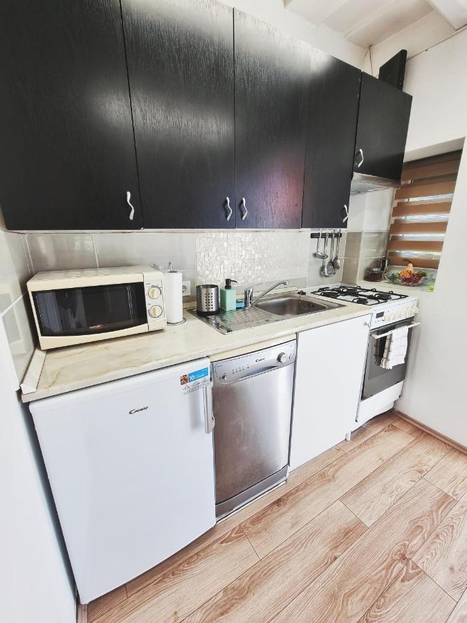 Gyoengy Apartmanhazak Gyongyos Exterior photo