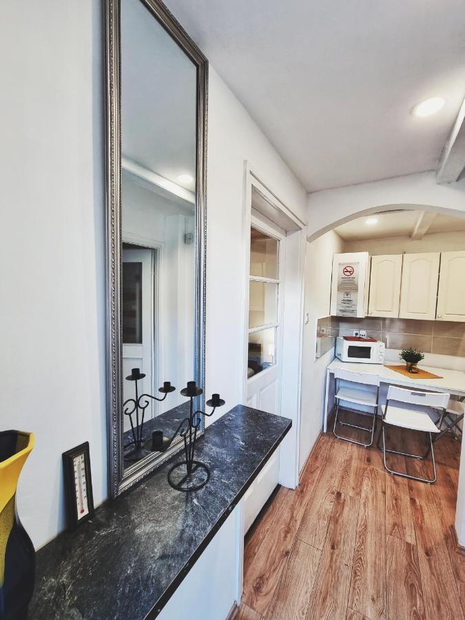 Gyoengy Apartmanhazak Gyongyos Exterior photo